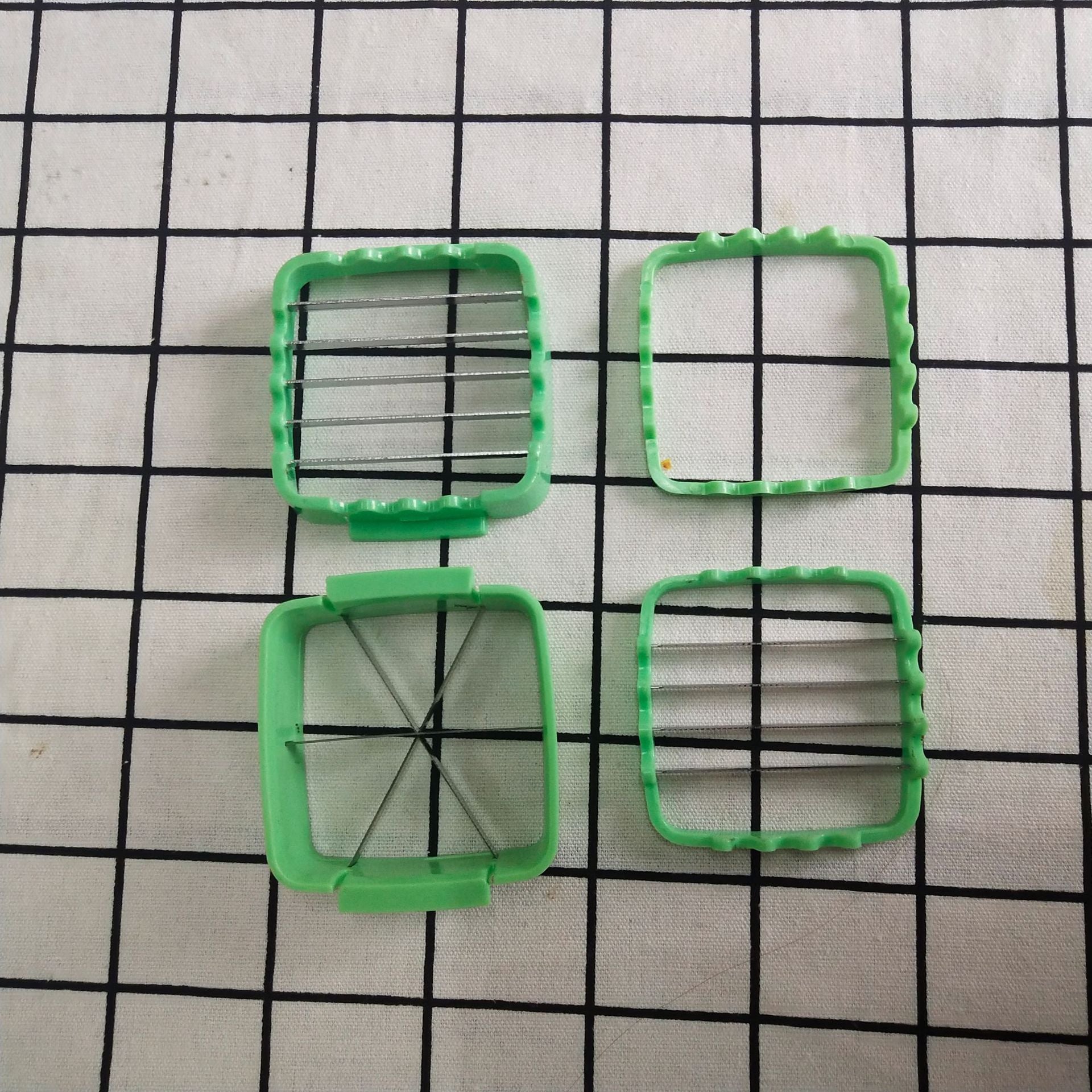 The New Kitchen Five-In-One Radish Shredded Grater, Vegetable And Fruit Cutter