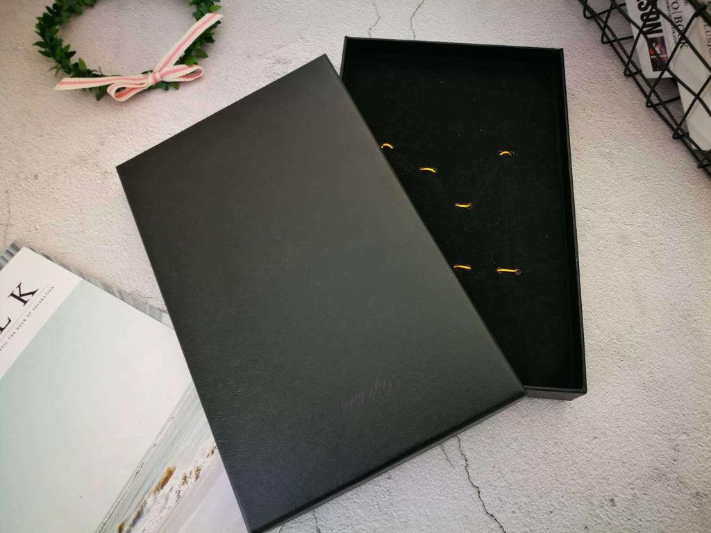 Cutlery box