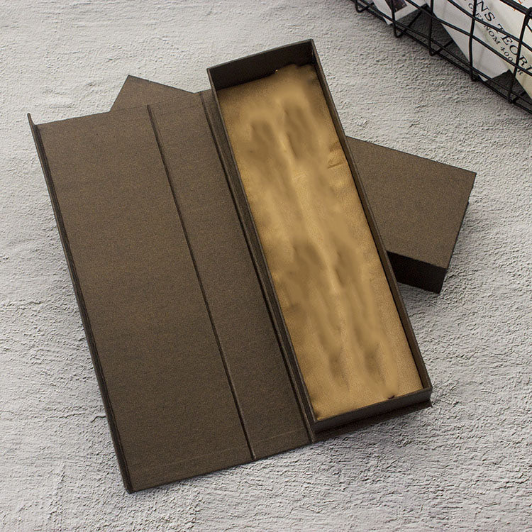 Cutlery box