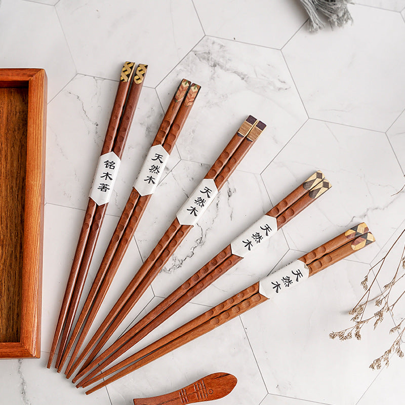 Tortoiseshell Pointed Wooden Chopsticks Cutlery