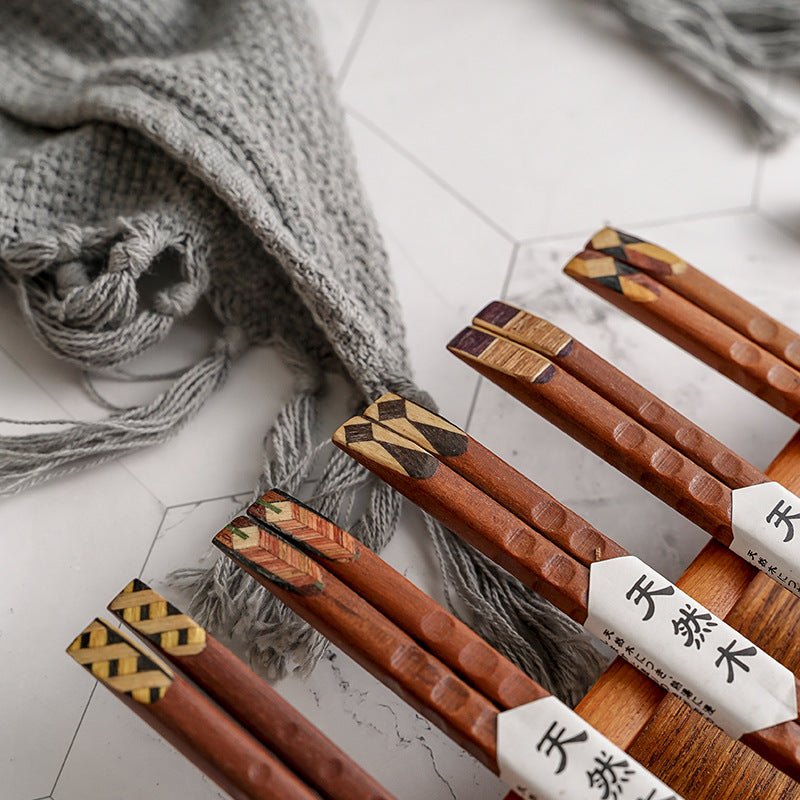 Tortoiseshell Pointed Wooden Chopsticks Cutlery